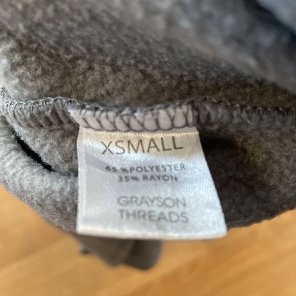 Pink Floyd "Dark Side" Size XS Cropped Lightweight Sweatshirt Gray Off Shoulder - Picture 7 of 7